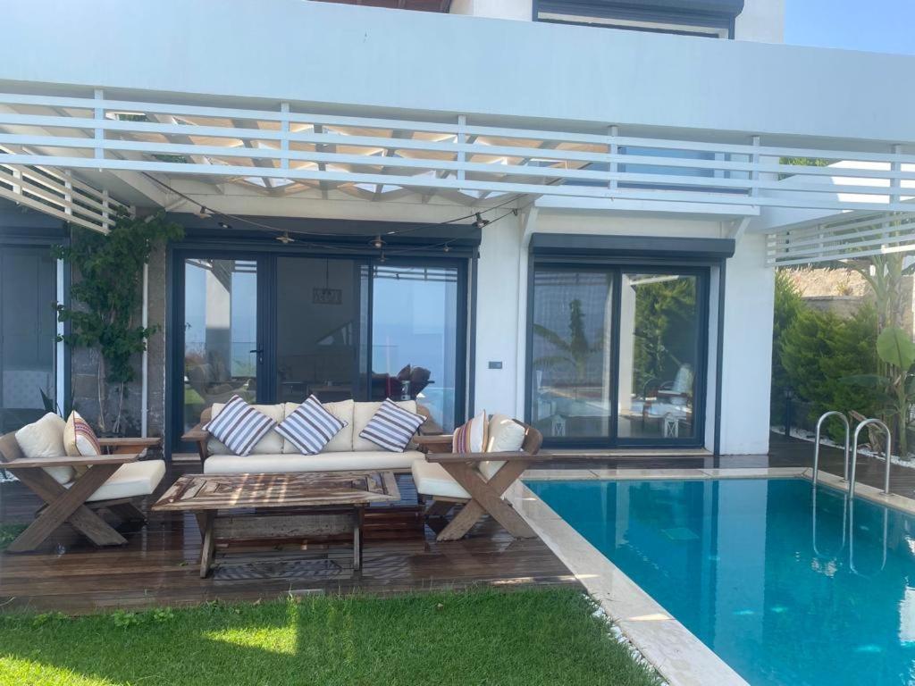 Villa Aleph-Kiralik Muestakil Havuzlu Luex Villa بودروم المظهر الخارجي الصورة